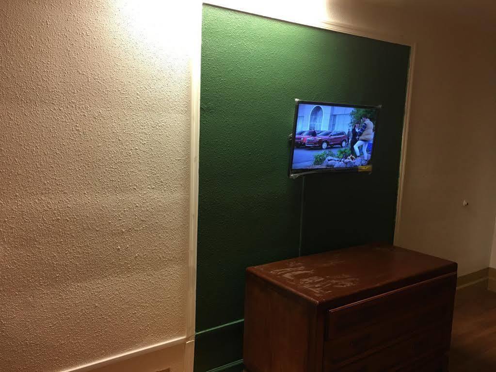 Tri-State Inn Kingman Esterno foto