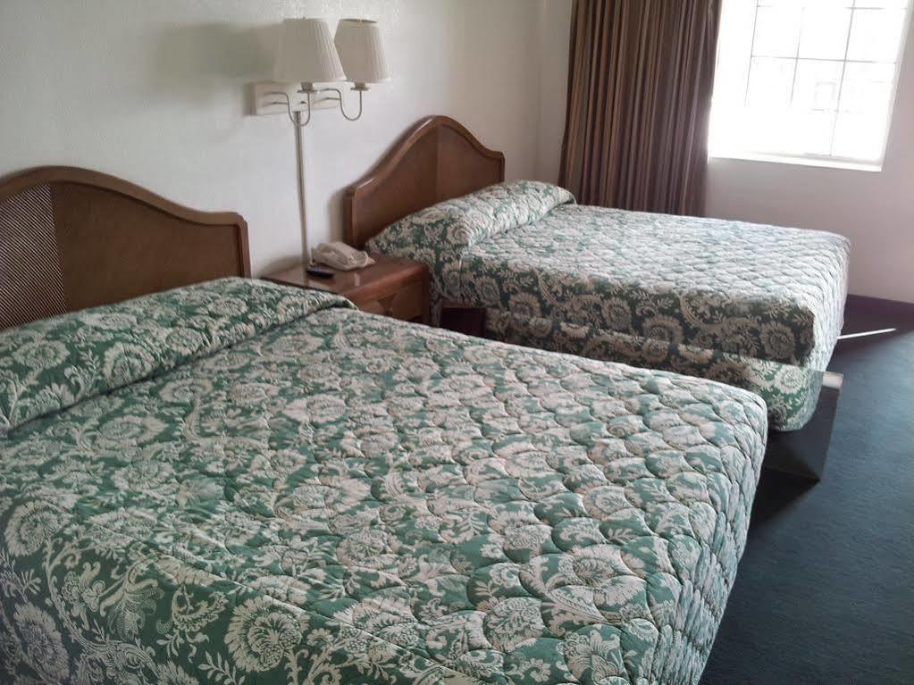 Tri-State Inn Kingman Esterno foto